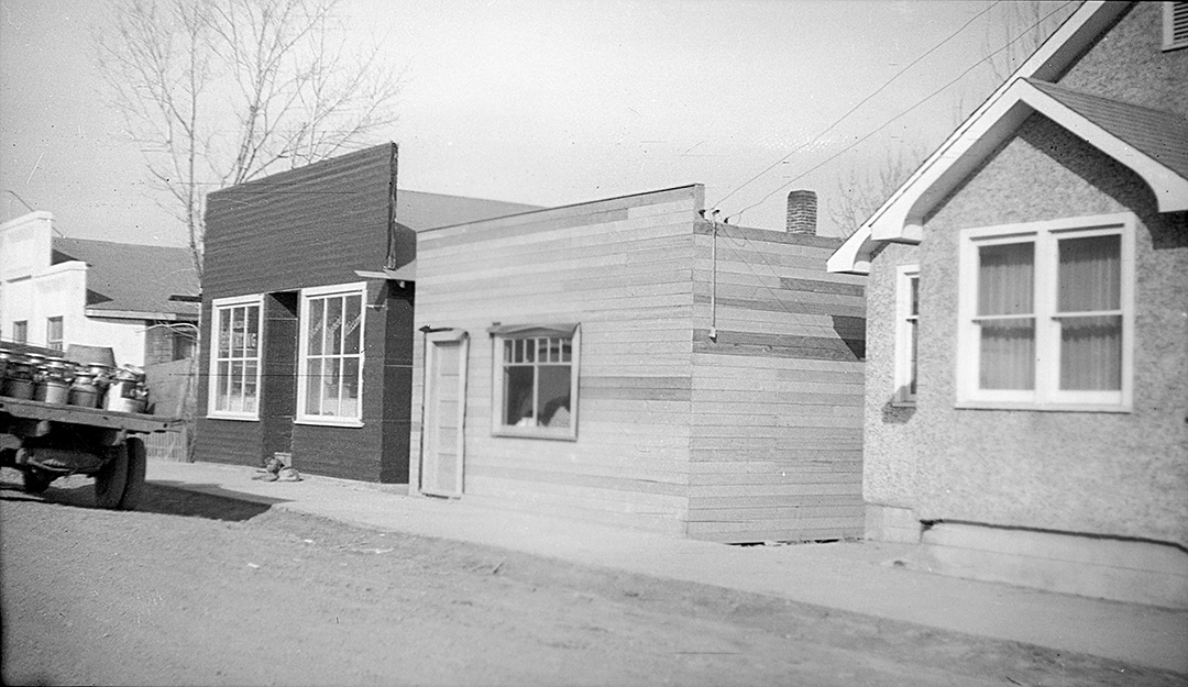 Milk delivery in Coaldale