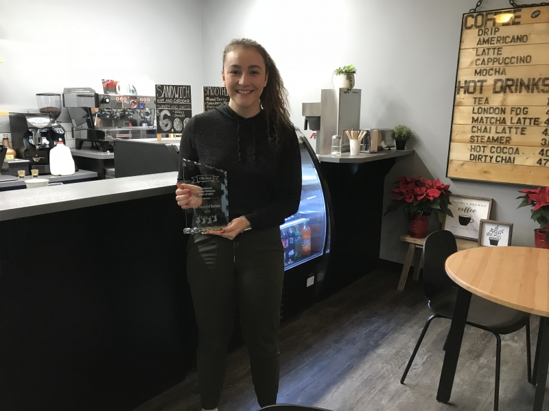 Coaldale's Country Christmas Best Decorated Business Winner